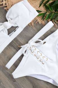 Angelsin Beyaz Özel Tasarım Bikini Takım - Thumbnail