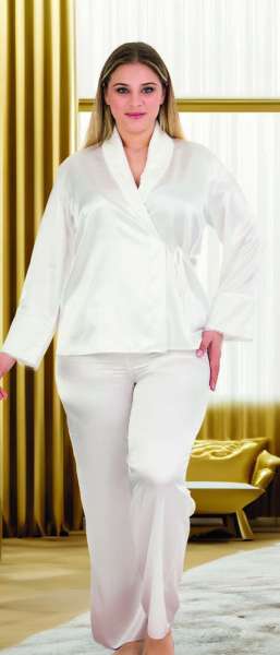 Beyaz Saten Kruvaze Büyük Beden Pijama Takımı