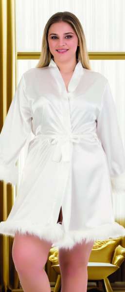 Beyaz Tüylü Bride Büyük Beden Sabahlık