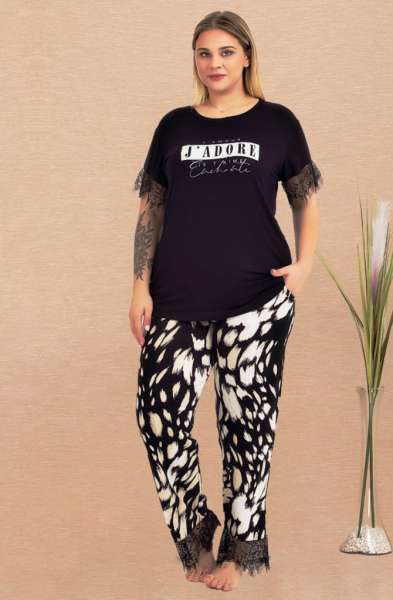 Büyük Beden Kısa Kollu Desenli Pijama Takımı