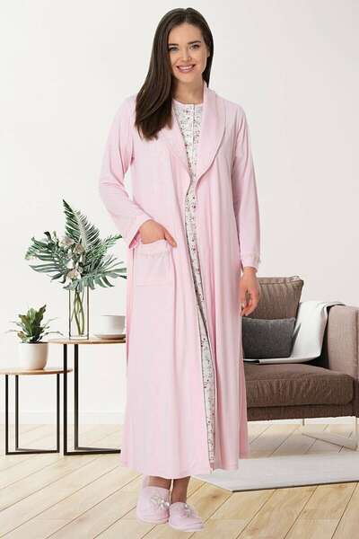 Çiçek Desenli Büyük Beden Sabahlıklı Gecelik Takımı