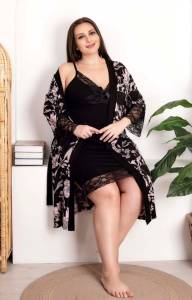 Lady - Çiçek Desenli Siyah Viskon Kumaş Sabahlıklı Gecelik Takımı