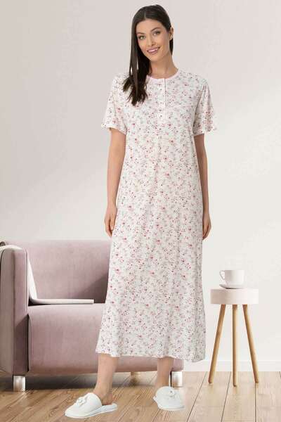 Çiçekli Büyük Beden Kısa Kollu Gecelik