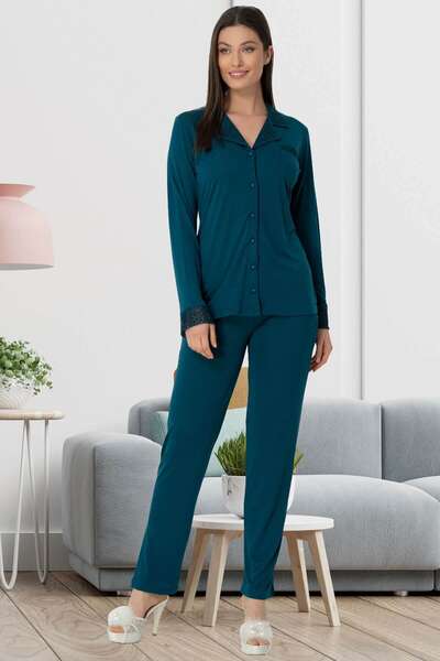 Dantelli Önden Düğmeli Pijama Takımı
