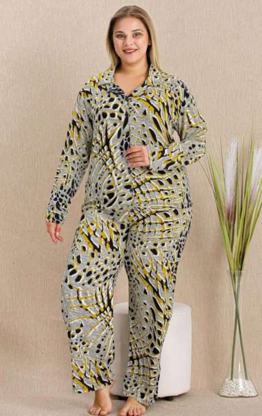 Dokuma Kumaş Önden Düğmeli Büyük Beden Pijama Takımı