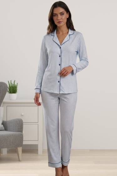 Effortt - Mavi Çizgili Önden Düğmeli Kadın Pijama Takımı