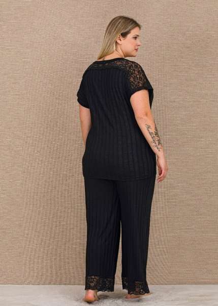 Lady - Siyah Dantelli Kısa Kollu Bol Paça Büyük Beden Kadın Pijama Takımı (1)