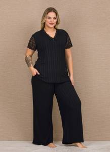 Siyah Dantelli Kısa Kollu V Yaka Bol Paça Büyük Beden Kadın Pijama Takımı - Thumbnail