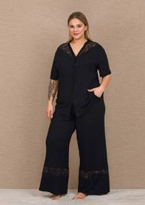 Lady - Siyah Kısa Kollu Dantelli Önden Düğmeli Büyük Beden Pijama Takımı