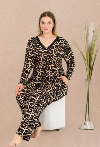 Leopar Desen Pamuklu Coton Büyük Beden Önden Düğmeli Pijama Takımı
