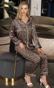 Nurteks - Leopar Desen Saten Düğmeli Pijama Takım