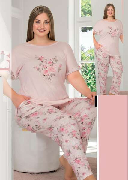 Pembe Çiçekli Kısa Kollu Büyük Beden Pijama Takımı