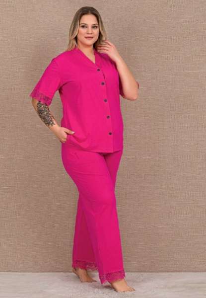 Pembe Pamuklu Büyük Beden Önden Düğmeli Bol Paça Pijama Takımı