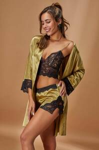 Nurteks - Saten Dantelli Büstiyer Şort Sabahlık Takım