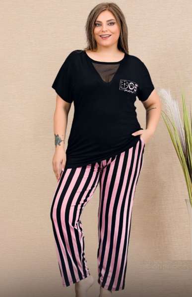 Siyah Büyük Beden Çizgili Kısa Kollu Kapri Pijama Takımı