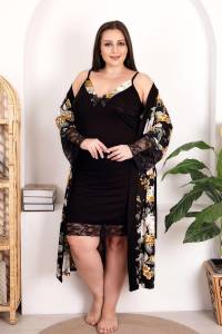 Lady - Siyah Çiçek Desenli Viskon Büyük Beden Sabahlıklı Gecelik Takımı