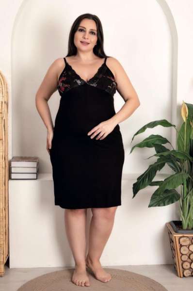 Siyah Çiçek Desenli Viskon Kumaş Lüks Gecelik Sabahlık Takımı