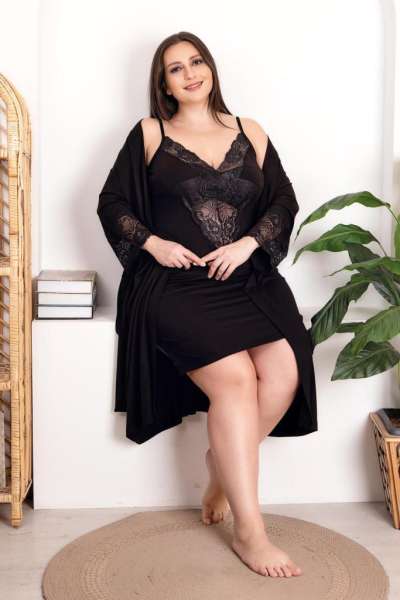 Siyah Dantelli Viskon Kumaş Büyük Beden Sabahlıklı Gecelik Takım