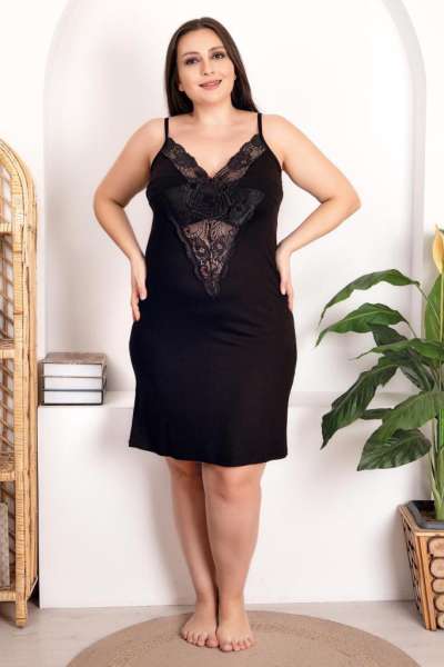 Siyah Dantelli Viskon Kumaş Büyük Beden Sabahlıklı Gecelik Takım