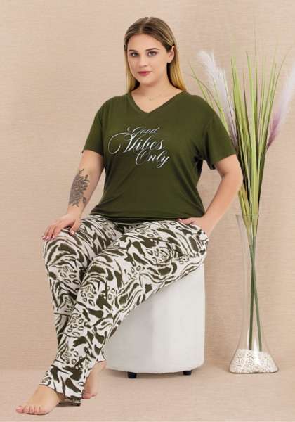 Yeşil Büyük Beden Kısa Kollu Desenli Pijama Takımı