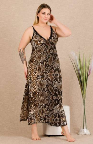 Yılan Desenli Yırtmaçlı Büyük Beden Elbise Gecelik